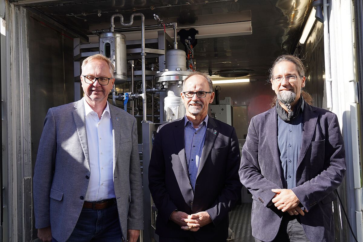 Michael Galander, Dr. Wolfgang Blank und Prof. Dr. Johannes Gulden (v.l.) (2)