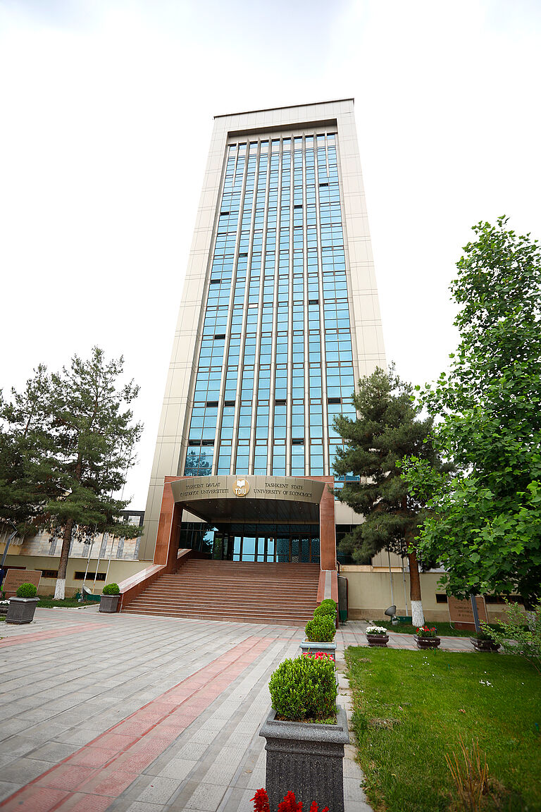 Die Tashkent State University of Economics