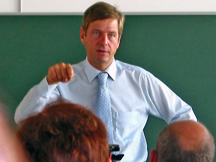 Dr. Claus Kleber