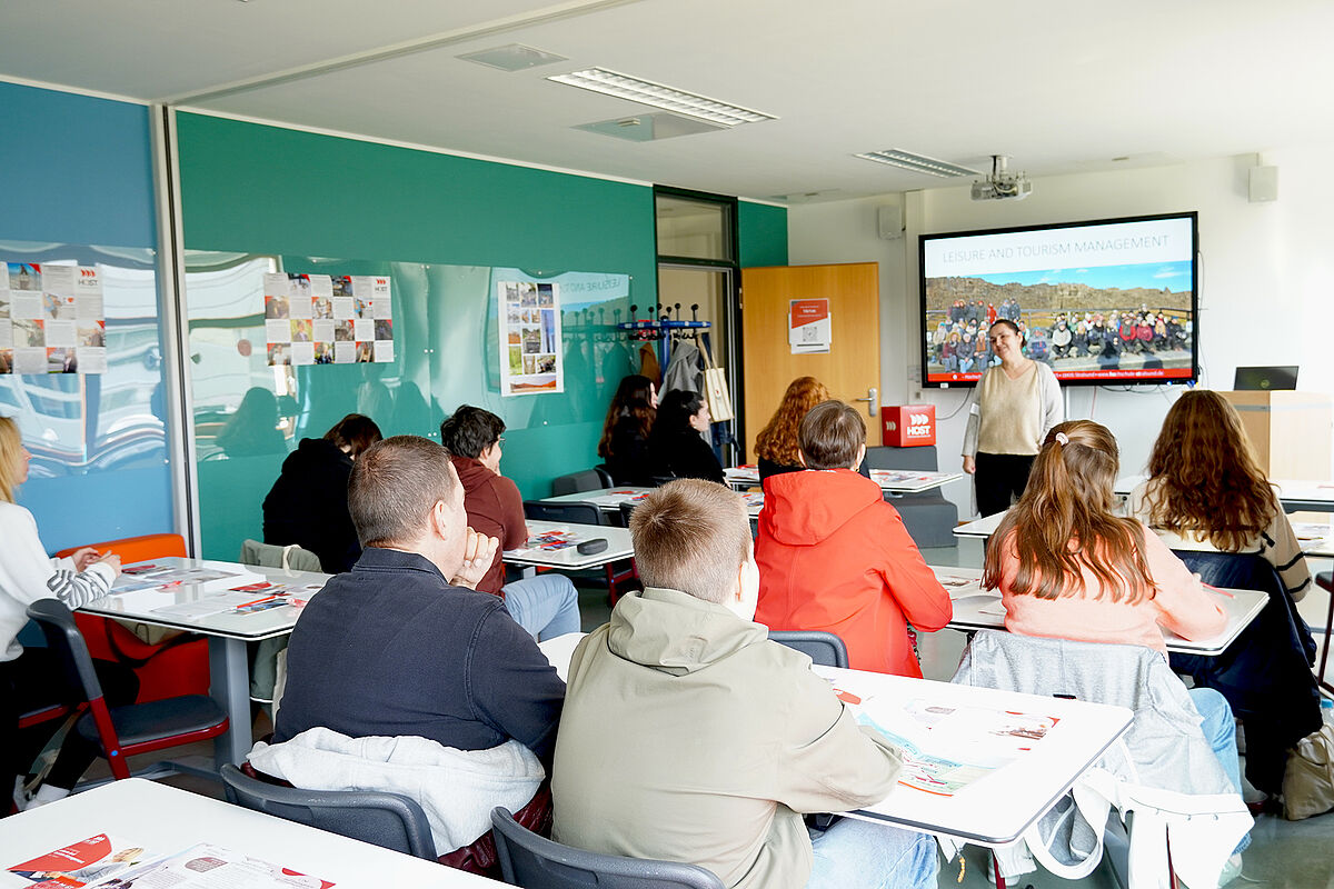 Vorstellung des Studiengangs LTM im Seminarraum