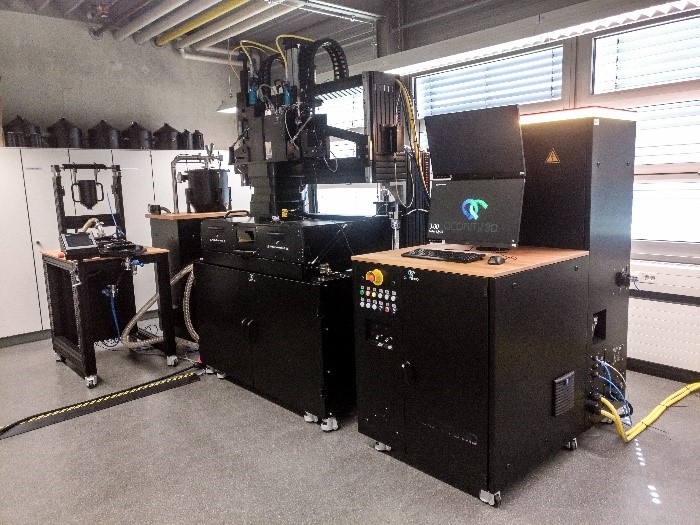 Seit 2022 ist in der Fakultät für Maschinenbau ein Großgerät für Selective Laser Melting im Forschungsbetrieb.